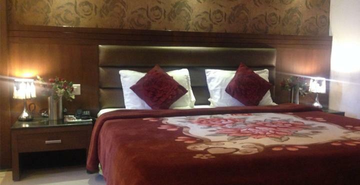 Namaskar Residency Hotel Amritsar Exterior photo